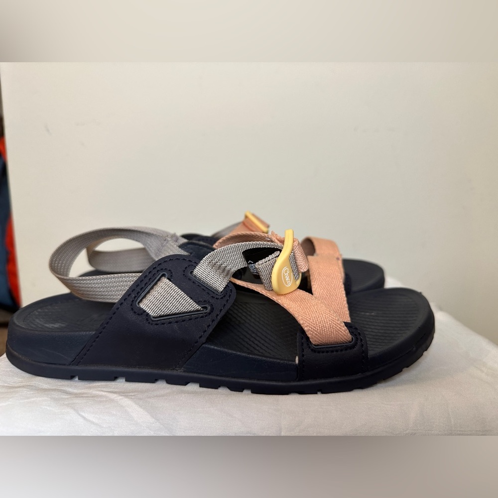 Chaco sandals women’s 7.5